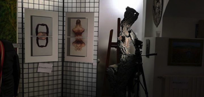 Le opere di Bertoglio in esposizione.