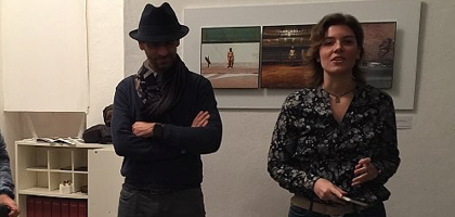 Nicola Bertoglio e Laura Ghirlandetti durante la presentazione della mostra.