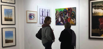 L’opera “La Gabbia in cui si è liberi” durante la mostra.